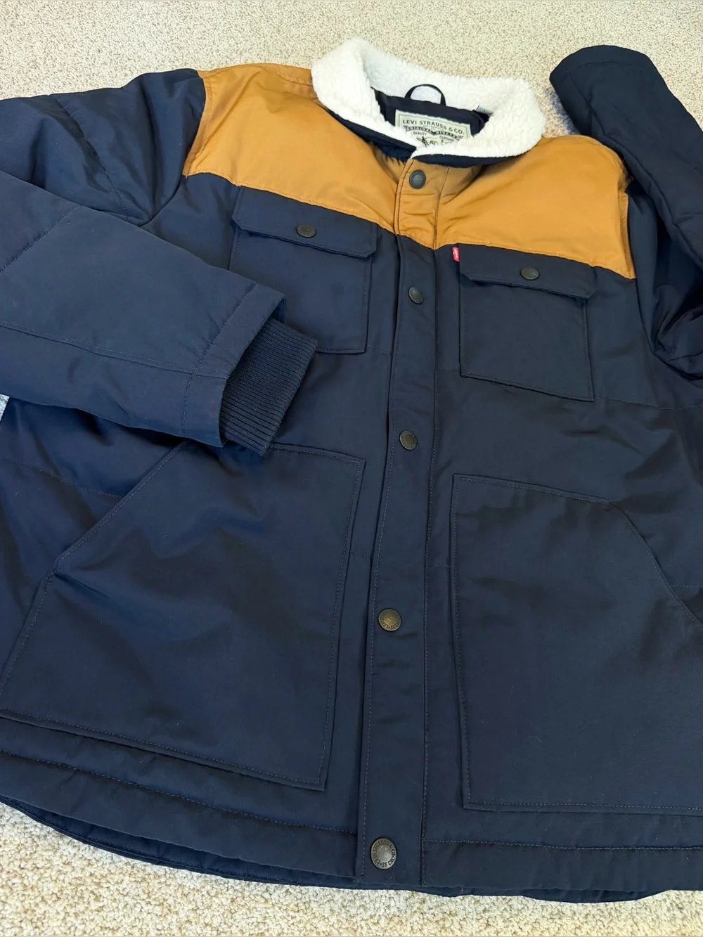 Levi's Men's Puffer Jacket Navy Blue Zipper Snaps Sherpa Collar Large